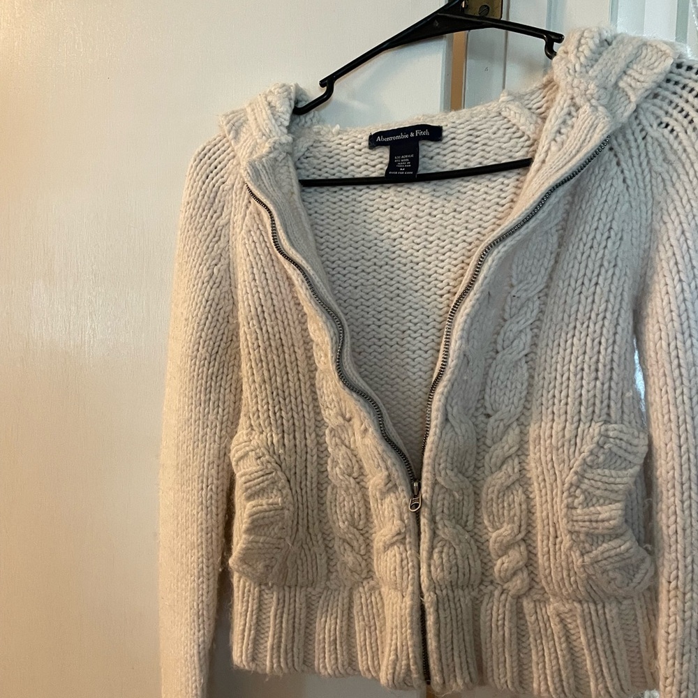 Abercrombie & Fitch Cream Cable Knit Cardigan